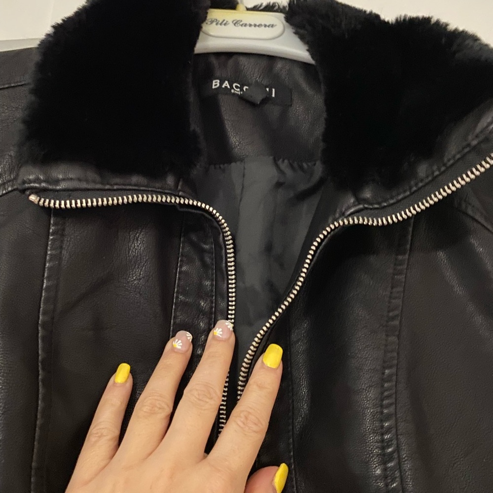 Jacket for woman